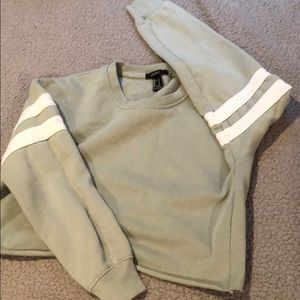 Small light green/mint long sleeve top